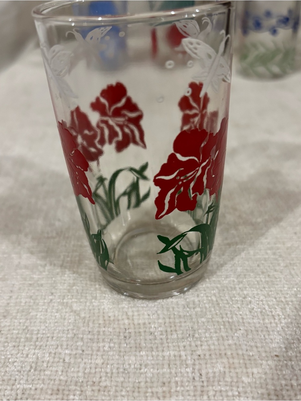 Set of 5 Vintage Floral Printed Glasses - Blue, Red, Green - Picture 2 of 6